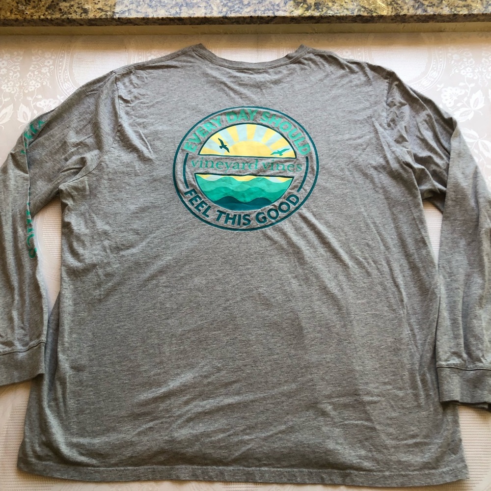 Vineyard Vines Logo Graphic Print Silver Gray Long Sleeves Shirt Men’s Size 2XL